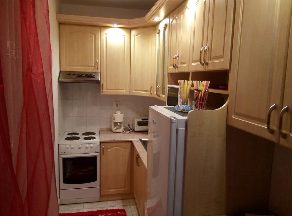 Debrecenter Apartman エクステリア 写真